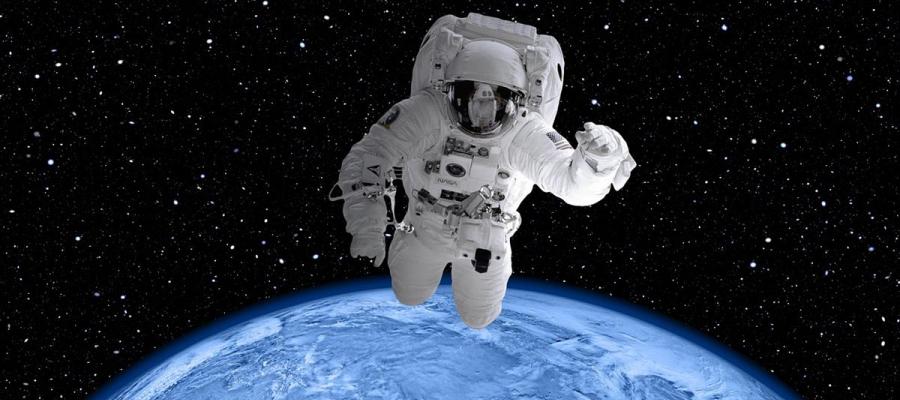 Astronaut Space Walk